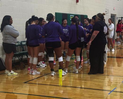 The Dimmitt Bobbies had a great scrimmage at Amarillo Highland Park this past weekend. The Bobbies lost their season opener Tuesday against Littlefield and play in the Vega tournament this weekend.