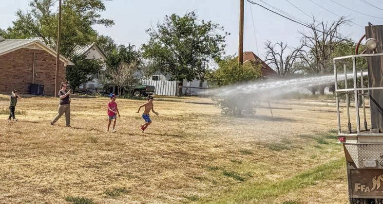 Tulia Fire Department Splashing the Kids Back to School