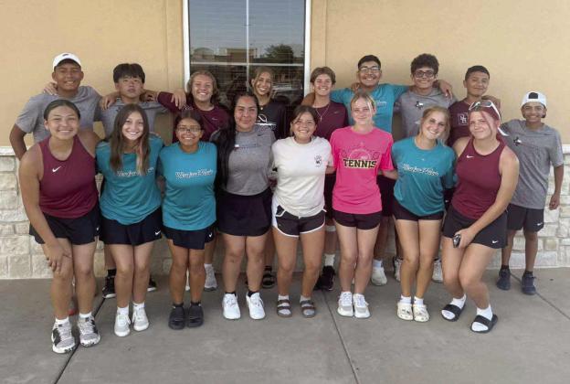 Hereford’s Tennis Team traveled to Lubbock Friday and started the day off with a 11-8 win against Lubbock High. It was a true team win, with key victories from both the boys and girls in doubles and singles. Macy Betzen clinched the 10th win of the dual with a dominant performance in singles and doubles. In the afternoon, The Herd battled hard but came up short against Lubbock Cooper, falling 7-12.