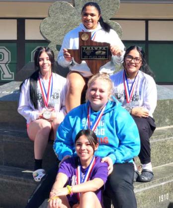 Bobbies powerlifters punching a ticket to state were Allyson Jones, Na’Khiyah Porras, Kimberly Solis, Karla Perez, and Nissa Sanchez.