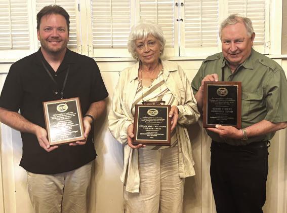 Castro County publishers Neoma Wall, Jeff Blackmon honored