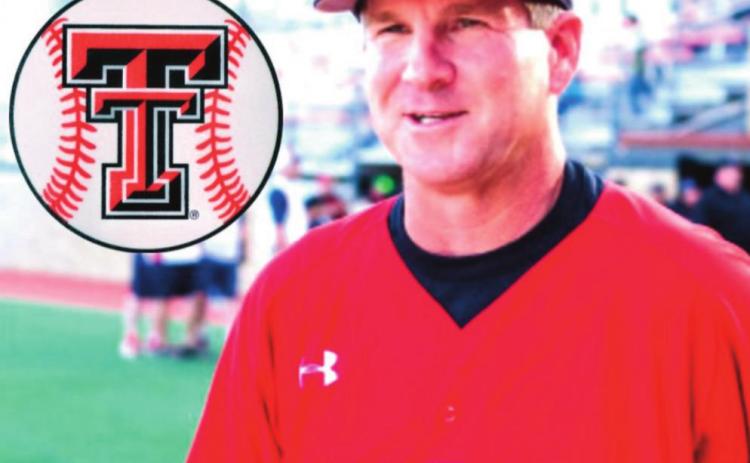 Coach Tim Tadlock signs lifetime contract with TTU.