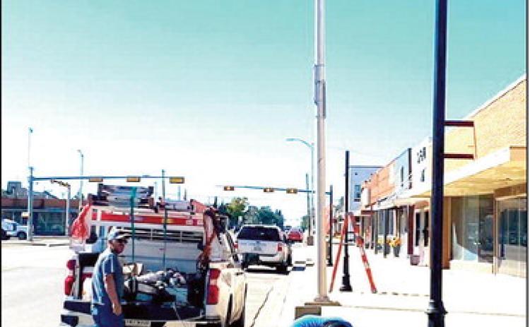 Downtown streetlamp project underway