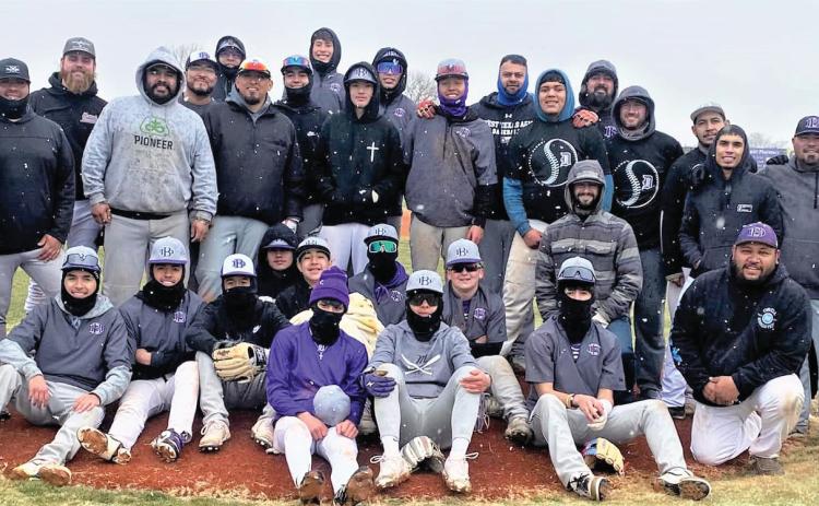 Dimmitt High School baseball held the Bobcats vs Alumni Scrimmage this past Saturday at the DISD Ballpark.