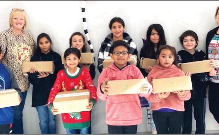 Laptop Donation to DISD Students