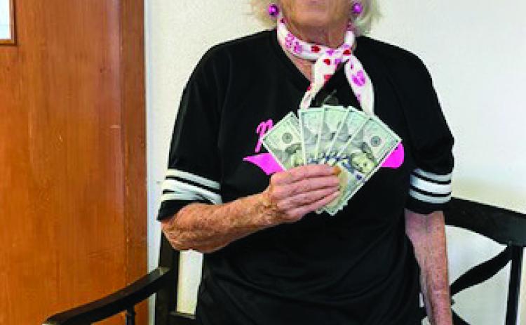 Congratulations to Martha Richardson who was the winner of Brenda Bruton’s Cow Patty Bingo, with square number 72, at this year’s Harvest Days.