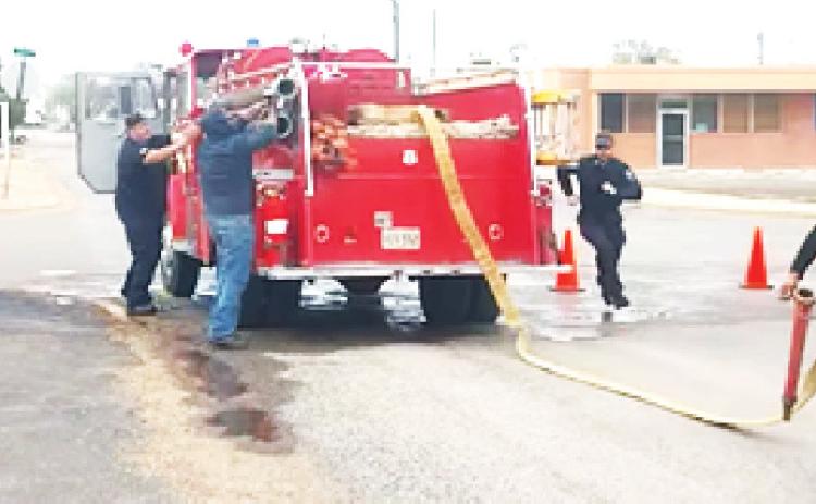 How much fun is this!! The Castro County VFD firefighters had their first practices this past weekend for the Pumper Team races with, as their Facebook post said, “Some dry runs, some runs with water. Some bad runs, some good runs.” The date of the races will be announced and likely be in early May. Visit their Facebook page to see a video of practice.