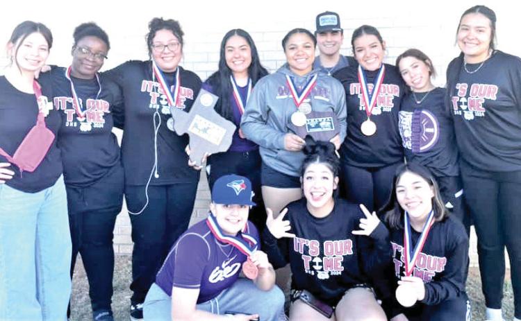 The Dimmitt Bobbies Powerlifting teams won a Regional team first place (Unequipped Division) and a team second place in the Equipped Division this past weekend at THSWPA Regional championships. The teams are coached Ruby Romero.