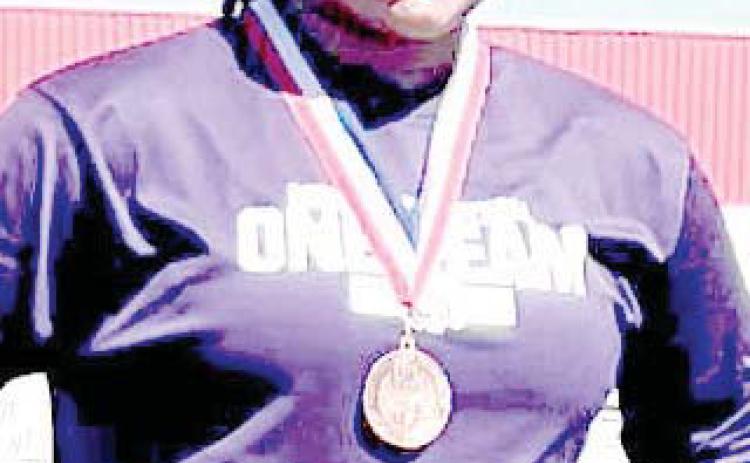 DHS track & field advances to regionals