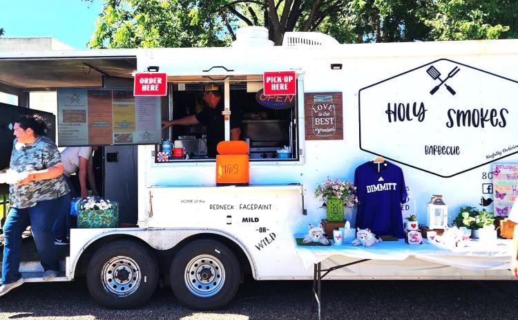 Holy Smokes Barbecue from Friona held a fundraiser event on July 1 for the families of the young men recently killed or injured in car accidents. The event was held at the Castro County Courthouse Square and money received was divided among the families.