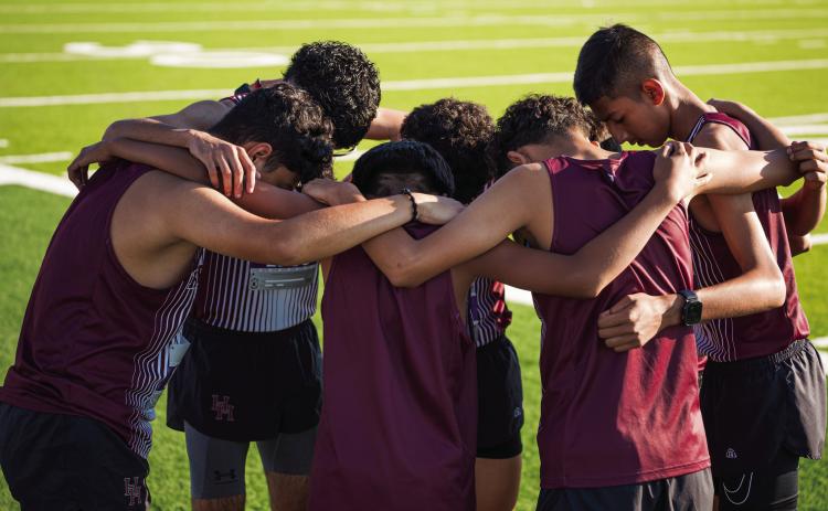 HERD, LADY HERD COMPETE AT DISTRICT CROSS COUNTRY MEET