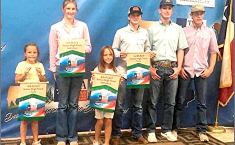 Nazareth FFA Livestock Team got off to a good start this season competing at Clarendon College. The Naz senior division team: Emily Durbin, 5th place; Jack Welps, 9th; Tanner Wethington, 10th; and Jet Ramaekers. The junior division placed fourth with Gabby Heck, 4th and Izzy Heck, 6th.