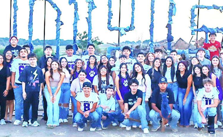 DHS students gathered for the Homecoming bonfire this past week
