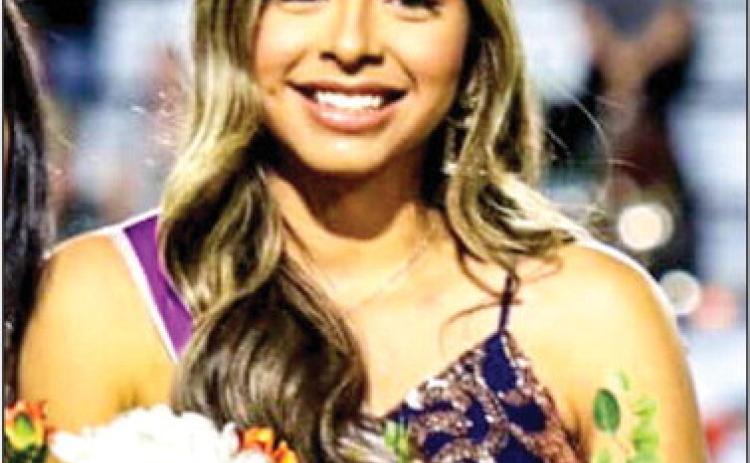 Dimmitt High School Homecoming Queen Beatriz Lozano was crowned at halftime during the homecoming game this past Friday. A win by the Bobcats over Highland Park topped the evening off. The Queens Court included Camila Madrigal, Xitalic Gonzalez, Isaura Guido and Nathalia Ogaz.