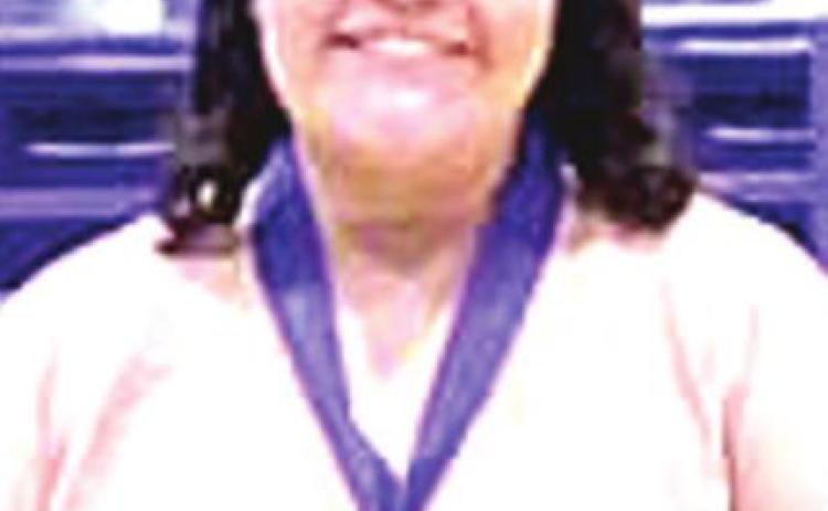 Arlene Solis, Gold