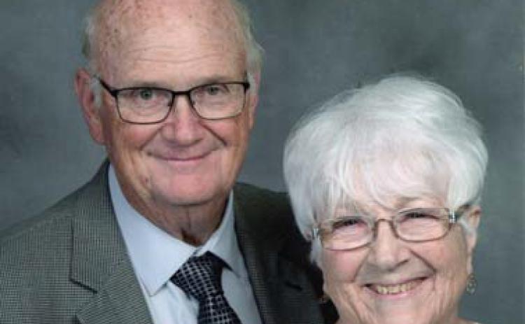 Maxwells celebrate 50 years of marriage