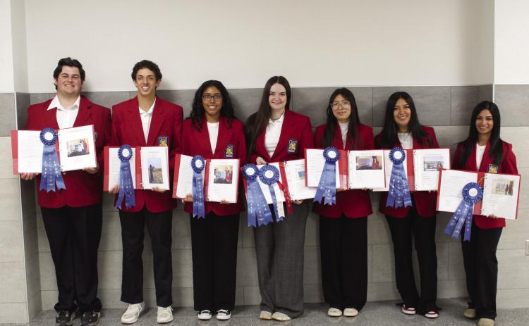 SkillsUSA Forensics – Luke Moore, Easton Mahannah, Jahlizza Brown, Avary Wesley, Scarlett Chavez, Destiny Chavez, Mayci Del Toro.