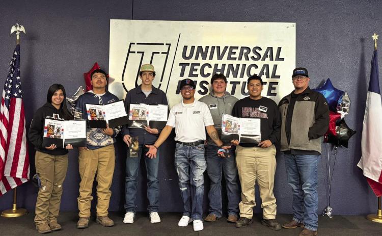 Tulia High School Welding Students at UTI Welding Challenge Mayci Del Toro, David Abeyta, Easton Mahannah, Ryan Ramirez, Kevin Pulido with Mr. Hernandez Tulia Welding students attended the UTI Welding Tech Challenge. Several of the students placed during the competitions. 3rd Place - Easton Mahannah 8th Place - Kevin Pulido 9th Place - David Abeyta 10th Place - Mayci Del Toro.