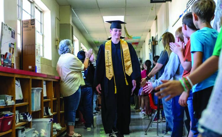 HAPPY SENIOR WALK