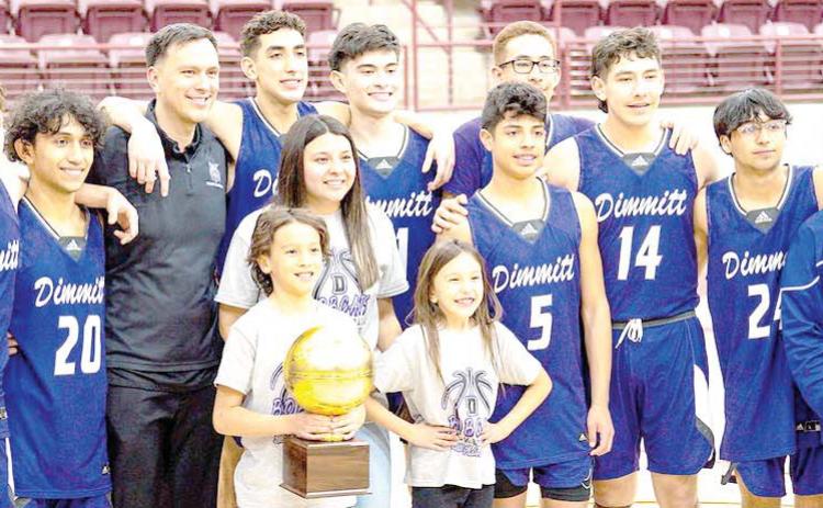 The Dimmitt Bobcats won the Region 1-3A Area Championship last Friday to advance to the Regional quarterfi nals.