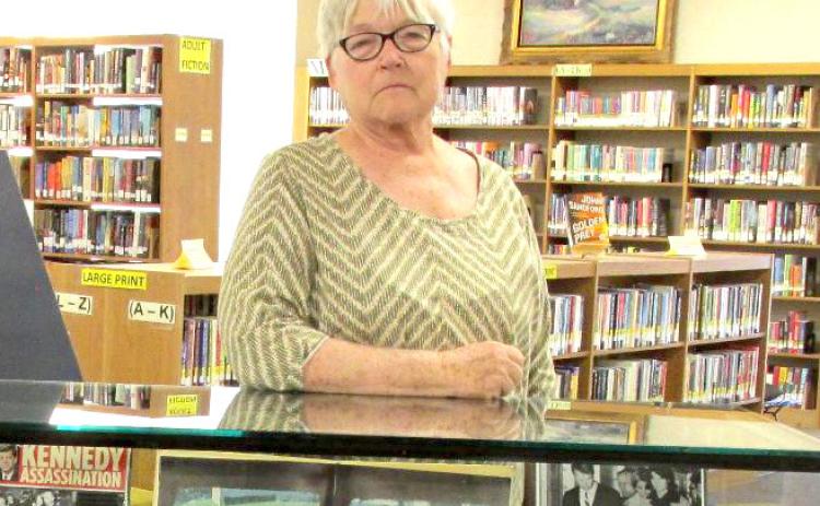 Displayer of the Month is Mary Ruth Baird.