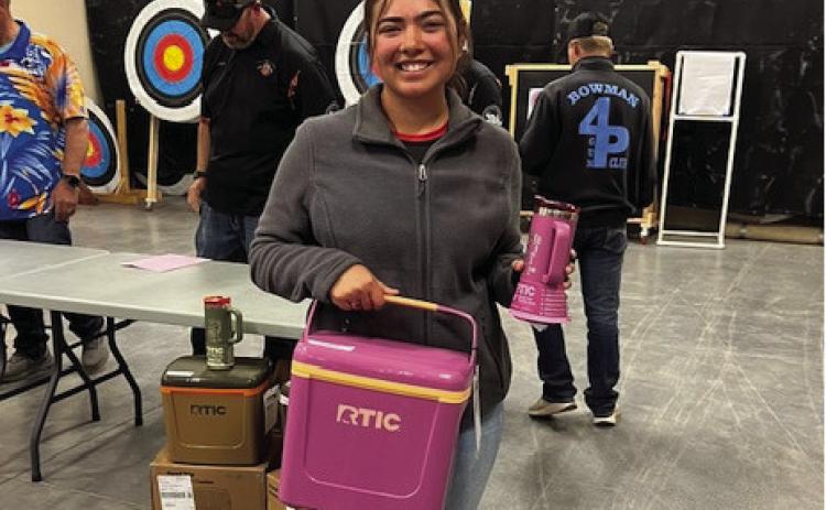 Lady Whiteface Softball Team trainer Kaylee competed in the Tumbleweed Classic in Clovis, N.M. Kaylee’s results included: Trap Singles Ladies Varsity – 3rd place ATA Handicap Ladies Varsity – 1st place Doubles Trap Ladies Varsity – 2nd place HAA (High All Around) Varsity Lady
