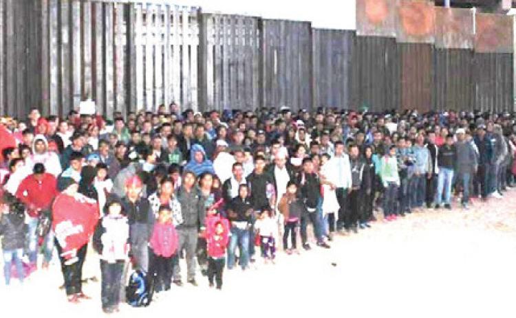 Texas flies immigrants to Chicago