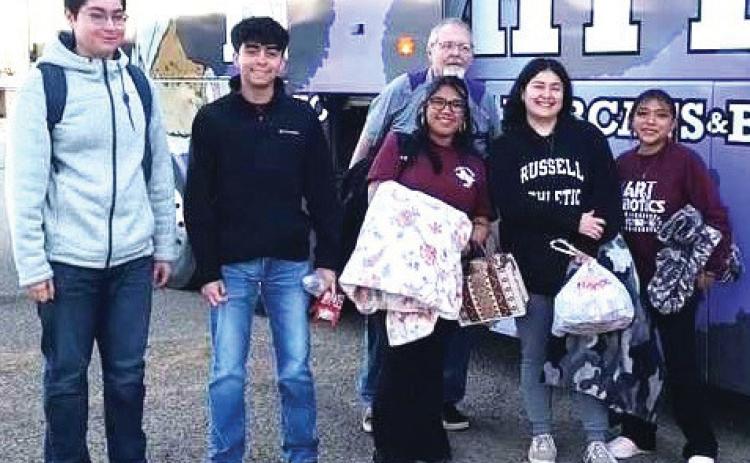 The Hart Robotics Team headed off to the state competition last Wednesday. Members of the team were Rito Rodriguez, Diego Longoria, Carolina Flores, Leslie Dominguez, America Flores and Coach Don Bell.