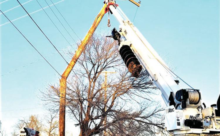 High wind, sand wreak havoc in Panhandle, South Plains